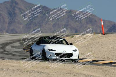 media/Oct-24-2025-Doghouse Garage (Fri) [[783d2ff07a]]/3-Intermediate/Session 3 (Turn 12)/